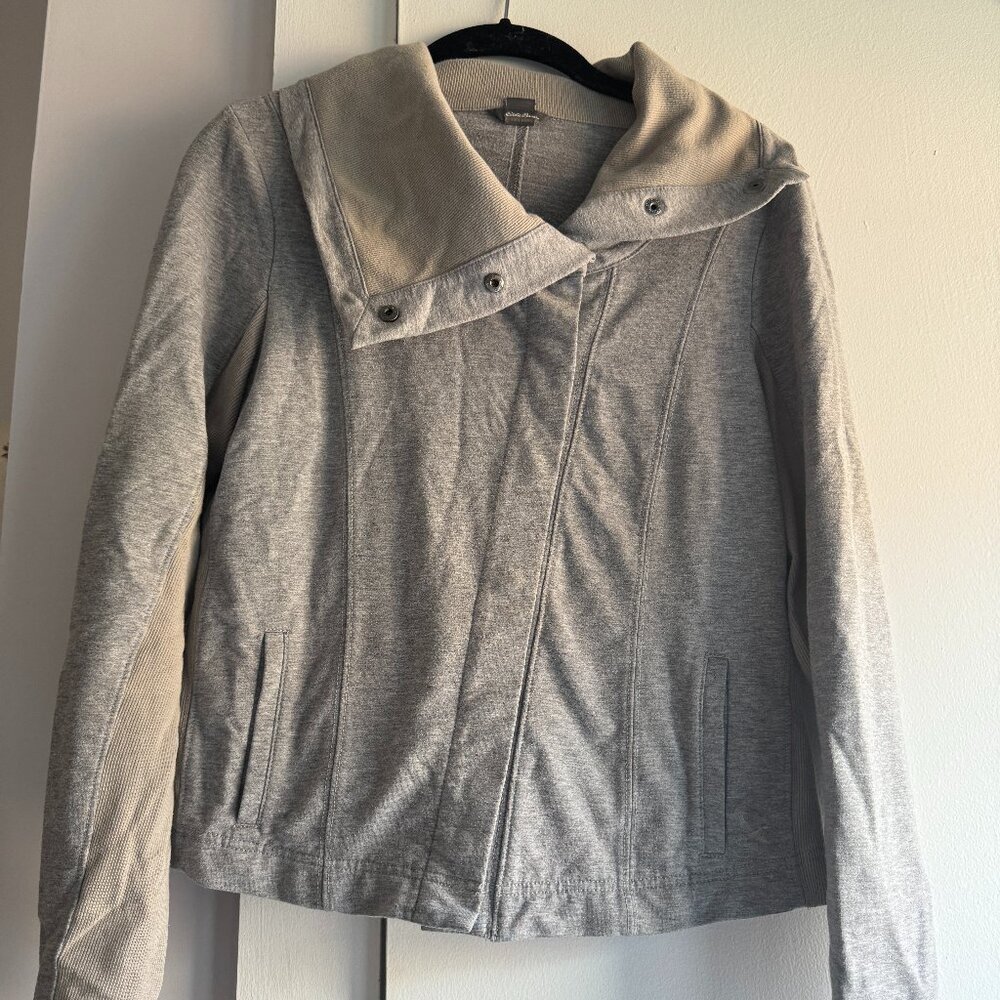 Eddie Bauer Grey Asymmetrical Knit Jacket, Size XS